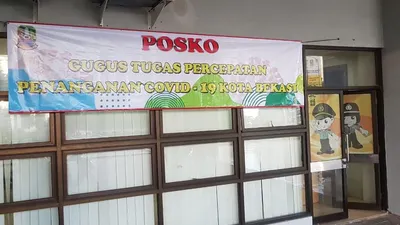 Posko Gugus Tugas di Stadion Patriot Candrabhaga (dok)