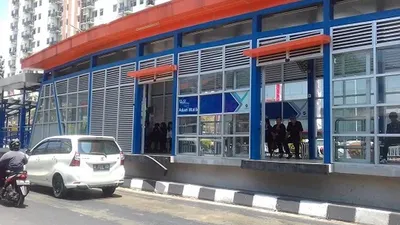 Halte Transjakarta/Wikipedia