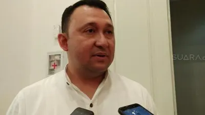 Kepala Biro Pendidikan, Mental dan Spiritual DKI Jakarta Hendra Hidayat. (Suara.com/ Chyntia Sami)