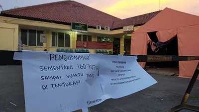 IGD RSUD dr. Soekardjo Kota Tasikmalaya ditutup sementara lantaran adanya tenaga kesehatan yang terkonfirmasi positif Covid-19, Senin (2/11/2020. (Ayotasik.com/Heru Rukanda)