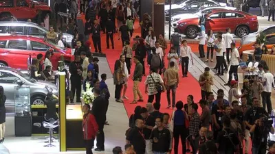 Suasana usai seremoni IIMS 2019 di JIExpo Kemayoran Jakarta. Sebagai ilustrasi [Suara.com/Arief Hermawan].