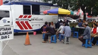 Mau Perpanjang SIM Hari Minggu? Catat 3 Lokasi Gerai Samsat di Jakarta