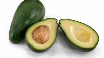 Alpukat adalah buah yang kaya akan nutrisi, vitamin dan serat. memakan alpukat dapat memberikan banyak keuntungan bagi tubuh kita. (dok)