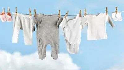 ilustrasi menjemur baju. shutterstock