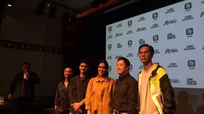 Raisa gandeng Mikha The Overtunes rilis single ‘Kembali’ di Plaza Senayan, Jakarta Pusat, Selasa (9/7/2019). (Istihanah Soejoethi/Ayojakarta.com)