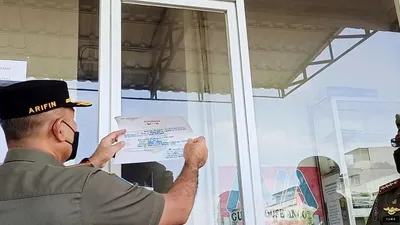 Satpol PP DKI Jakarta segel Hotel OYO di Pademangan (dok. utara.jakarta.go.id)