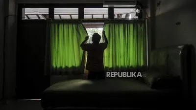 sebagai ilustrasi ruang isolasi untuk pasien corona OTG/ Republika