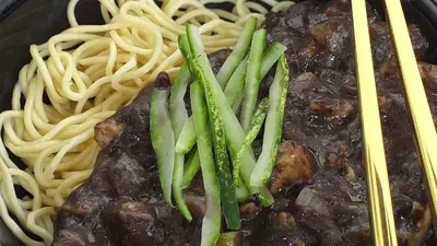Jajangmyeon (Cookpad.com)
