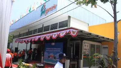 Jakgrosir melayani konsumen di Kecamatan Kepulauan Seribu Selatan/pulauseribu.jakarta.go.id