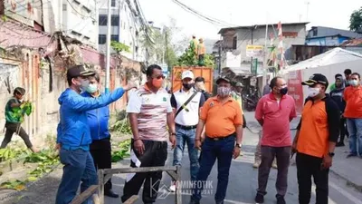 musim hujan, warga Jakarta Pusat diminta waspada danmenjaga lingkungan/ dok