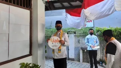 Wali Kota Jakbaar Rustam Effendi meluncurkan Jak Wifi di Jakbar / beritajakarta.id