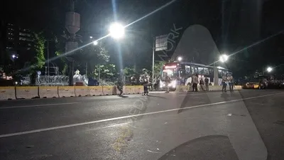 Akses Jalan Medan Merdeka Barat mulai dibuka setelah demonstrasi mahasiswa/Ayojakarta.com