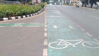 Belum Optimal, Penindakan Jalur Sepeda di Tomang akan Dievaluasi