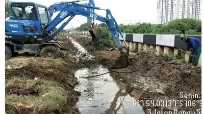 Untuk mencegah banjir di wilayah Tanjung Priok, Pemerintah Kota Jakarta Utara membuat saluran gendong di sisi Kali Sentiong, Kelurahan Sunter Agung/dok: utara.jakarta.go.id