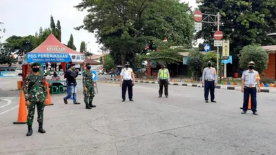 suasana pengetatan PSBB di terminal Kalideres / beritajakarta.id
