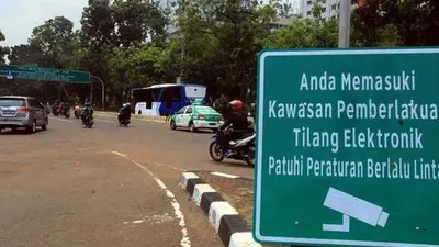 Papan penanda kawasan tilang elektronik/Tribun