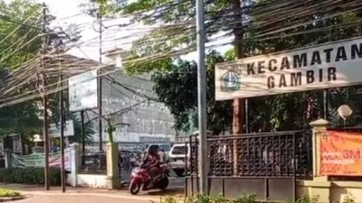 Kantor Camat Gambir Ditutup, Pelayanan Tetap Jalan