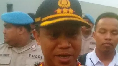 Massa Aksi di Depan Gedung DPR Diminta Segera Bubar