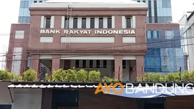 Kantor BRI Kanwil Bandung di Jalan Asia Afrika, Kota Bandung. (Ayobandung.com/Fichri Hakiim)