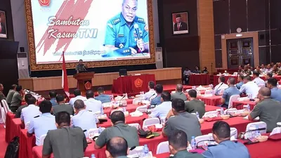 Kepala Staf Umum (Kasum) TNI Letjen TNI Joni Supriyanto (Puspen TNI)