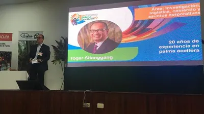 Wakil Ketua Gabungan Pengusaha Kelapa Sawit Indonesia (Gapki), Togar Sitanggang, memberikan pemaparan dalam Kongres Minyak Kelapa Sawit Internasional pertama di Ekuador, pada 19-20 September 2019/Foto: KBRI Quito