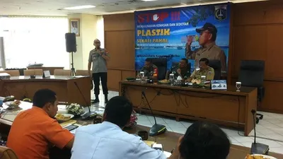 Rapat koordinasi pengamanan libur Natal dan Tahun Baru di wilayah Kepulauan Seribu (pulauseribu.jakarta.go.id)