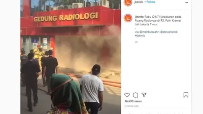 Kebakaran di RS Polri Kramat Jati/ instagram: @jktinfo