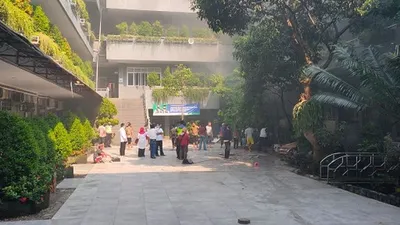 SMA N 1 Kota Bogor Dilalap Api, Diduga karena Arus Pendek