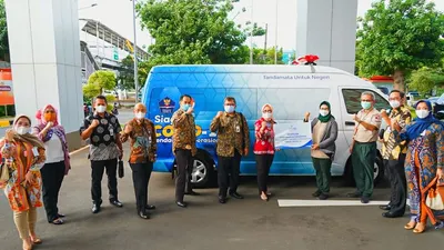 bank bjb serahkan dukungan Program Bantuan kepada BNPB. (dok bank bjb)