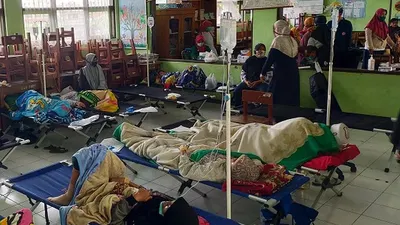Korban dirawat di tenda darurat BPBD Kota Tasikmalaya, Jumat, (9/10/2020) (Heru/Ayotasik)