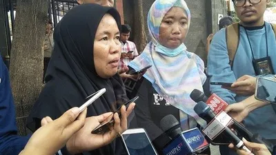 Kokom Komalawati dari Solidaritas Emak-Emak Tabur Bunga/Ayojakarta.com