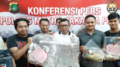 Sindikat Penipuan Emas Asal Afrika Dicokok Polisi di Jakpus