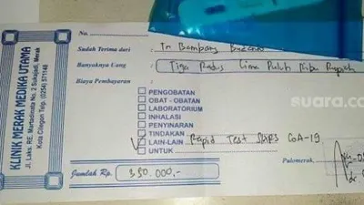 Sopir ambulans mengeluhkan adanya kewajiban melakukan rapid test mandiri di area Pelabuhan Merak dan Pelabuhan Bakauheuni dengan biaya Rp 250 ribu hingga Rp 350 ribu. (Suara.com/Yandhi)
