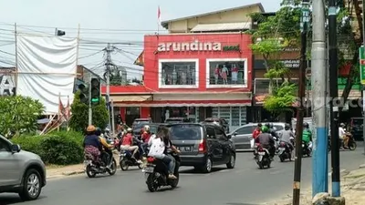 Lokasi kecelakaan anggota TNI Prada M Ilham di kawasan Arundina, Jalan Merbabu, Jakarta Timur. (Suara.com/M Yasir).