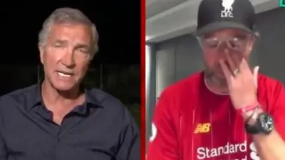 Manajer Liverpool, Jurgen Klopp, menangis saat wawancara. (Screenshot/@footballdaily).