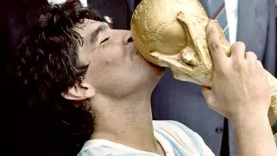 Diego Maradona saat menjuarai Piala Dunia 1986 bersama Timnas Argentina di Meksiko/Old file/ staff/ AFP