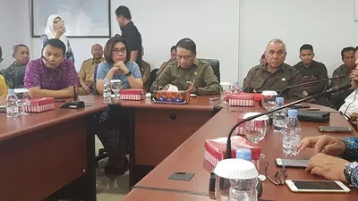 Pansus DPR Pemindahan Ibu Kota Negara saat kunjungan kerja di Samarinda, Kalimantan Timur/Dok Mardani Ali Sera