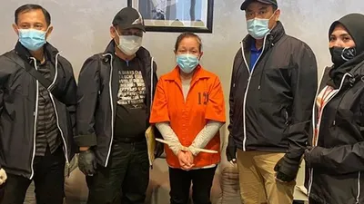 Maria Paulina Lumowa berhasik diekstradisi dari Serbia. (Twitter Kemenkumham RI).