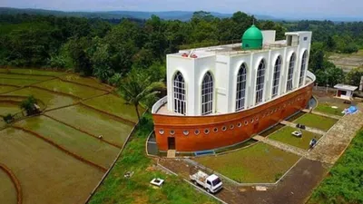 Masjid As Safinatun Najah (timesindonesia)