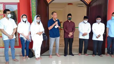 Peresmian Masjid Babah Alun yang bergaya oriental/selatan.jakarta.go.id