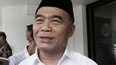 Hari Pertama Masuk Sekolah, Mendikbud: Jangan Ada Perpeloncoan