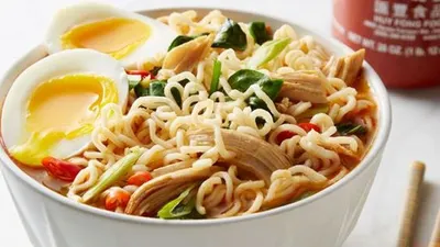 Mie instan/Table Spoon