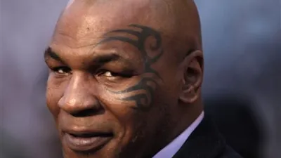 Mike Tyson ditantang Wanderlei Silva  (Foto: AP)