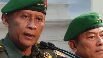 Pramono Edhie Wibowo dan Moeldoko