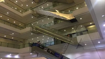 Suasana Mal Grand Paragon di Jakarta Barat yang sepi pengunjung (Ayojakarta.com/Istihanah Soejoethi)