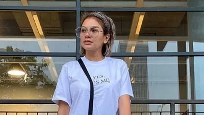Nikita Mirzani. instagram : @nikitamirzanimawardi_17