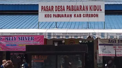 Pasar Desa Pabuaran Kidul, Kabupaten Cirebon