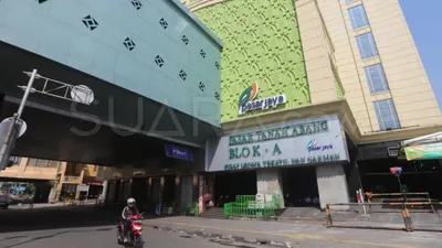 Pasar Tanah Abang Batal Dibuka Hari Ini