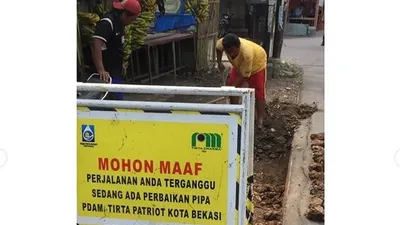 ilustrasi perbaikan pipa PDAM Tirta Patriot Bekasi/ instagram
