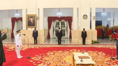 Pelantikan Riza Patria sebagai wakil gubernur DKI Jakarta di Istana Negara, Jakarta Pusat, Rabu (15/4/2020)